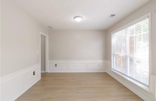 3431 Chastain Glen Lane NE Gallery 3