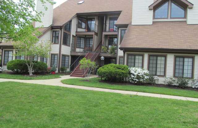 6016-C Curtier Drive Gallery 2