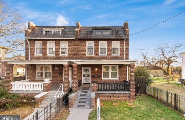 635 ALABAMA AVENUE SE - 635 Alabama Avenue Southeast, Washington, DC 20032