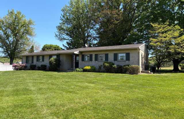 2381 BEAVER VALLEY Pike photos photos