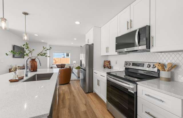 Grand Ave photos photos