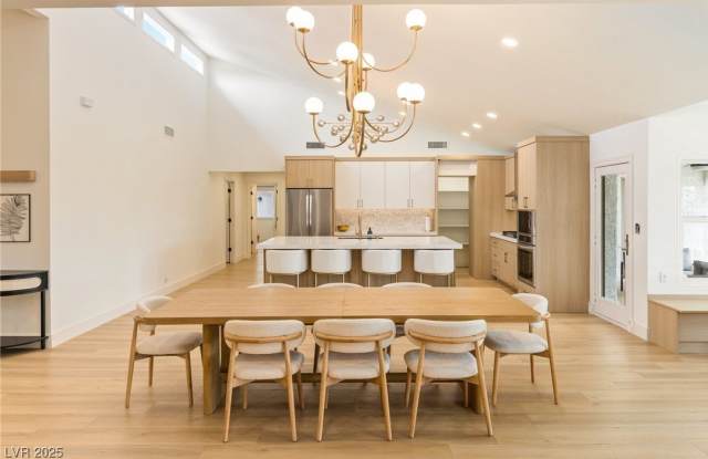 4045 W Mardon Avenue photos photos