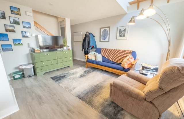 169 Erie Street photos photos