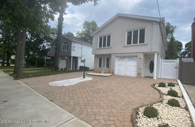56 North Railroad Road - 56 North Railroad Street, Staten Island, NY 10312