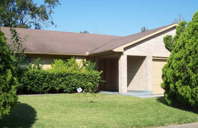 7018 Santa Rita Dr Gallery 2