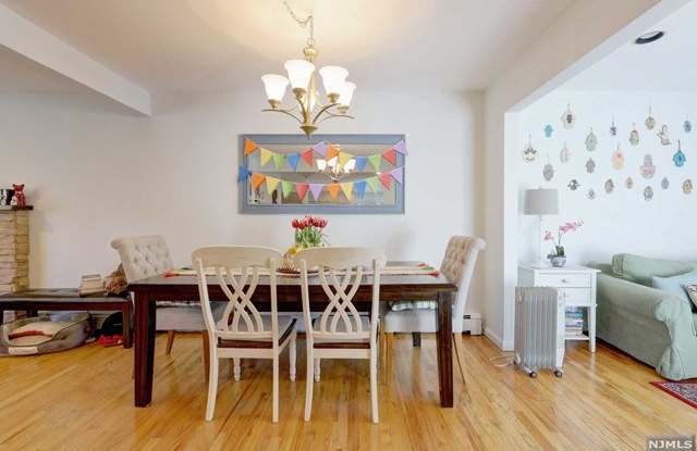 15-11 Alden Terrace Gallery 2