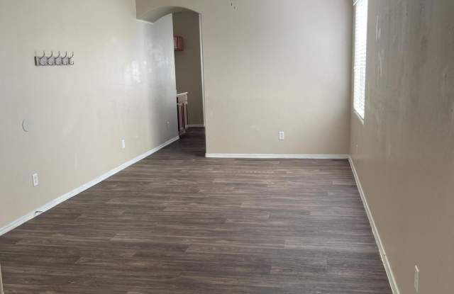 4626 E Murrieta Road Gallery 2