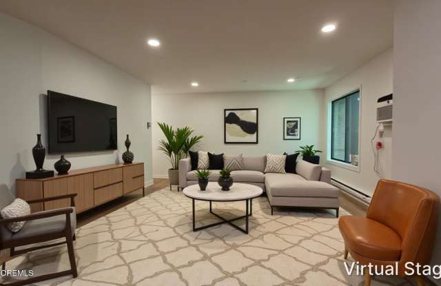 160 Cross Slope Court Gallery 4