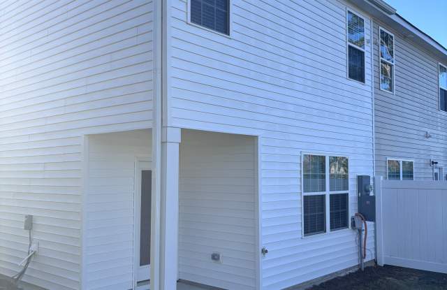 1911 Gracie Ln Gallery 2