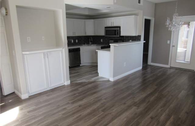 9470 Peace Way Gallery 2