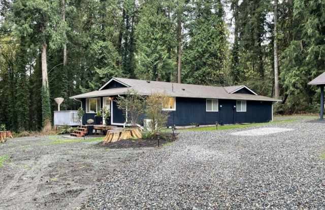 Modern Woodland Retreat in the Heart of Gig Harbor photos photos