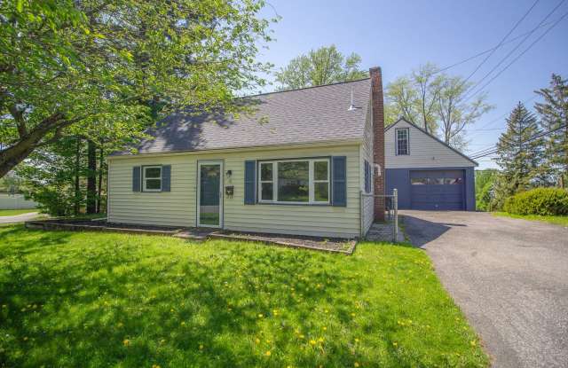 Charming Home for Rent in North Colonie School District - 24 hour notice for showing photos photos