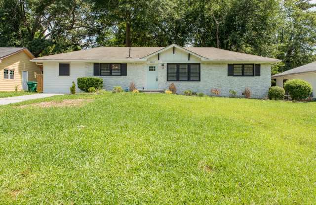 2040 Mesa Dr SE - 2040 Mesa Drive Southeast, Gresham Park, GA 30316
