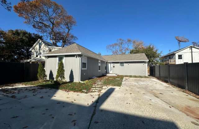706 3rd Avenue photos photos