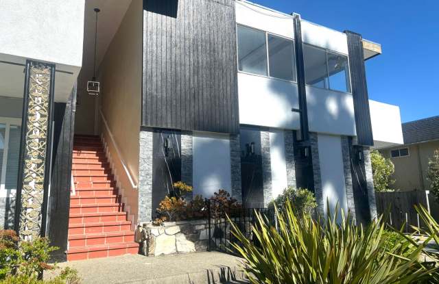Luxurious Marble-Floored Haven with Scenic Balcony at 3239 Glendora Dr, Unit 6 photos photos
