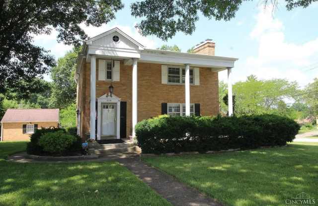 5759 Colerain Avenue unit: 2 photos photos