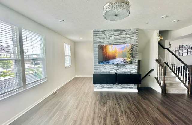 3BR Townhome in Mars photos photos