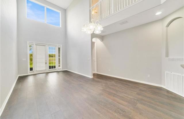 2053 CHATHAM PLACE DRIVE Gallery 2