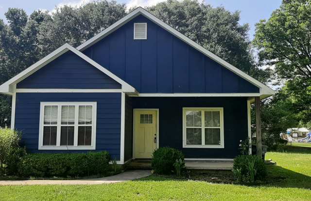Large 2/1, 1264 sqft. Home for Lease @ 310 W Indiana St., Beebe ($915) photos photos Large 2/1, 1264 sqft. Home for Lease @ 310 W Indiana St., Beebe ($915) photos photos