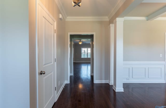 15223 Lakeside Trail Gallery 3