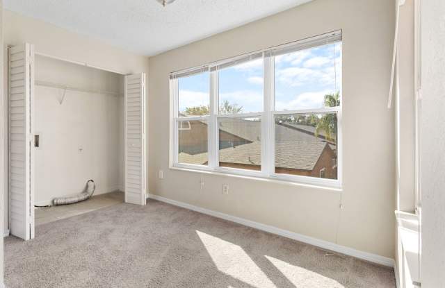 Venetian Place -  833 photos photos