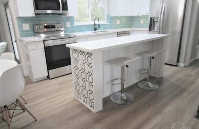 Great remodeled home! Gallery 3