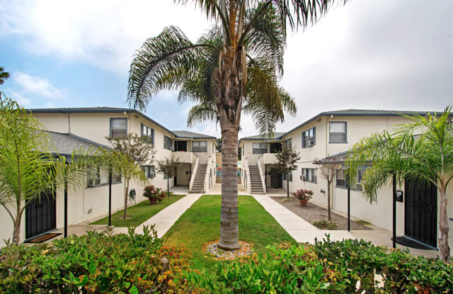 1061 Grand Ave-1 - 1061 Grand Ave, San Diego, CA 92109