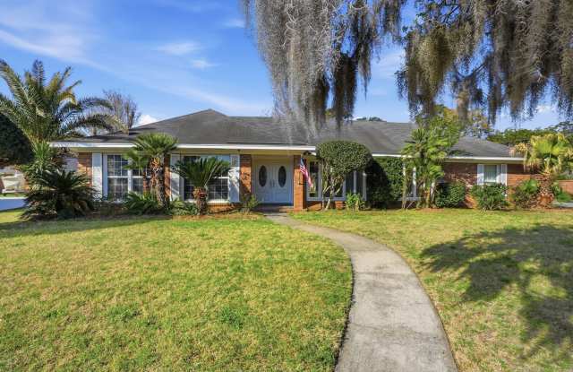 Mayfair Home For Lease with Backyard Oasis! photos photos