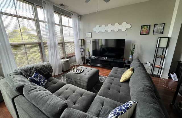 3 GREENWICH DR - 3 Greenwich Drive, Jersey City, NJ 07305