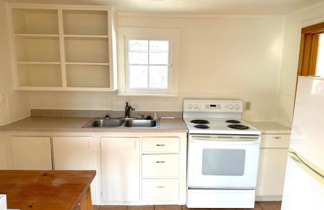 1-Bedroom Cottage on Bench photos photos