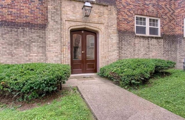 2499 Madison Road - 2499 Madison Road, Cincinnati, OH 45208