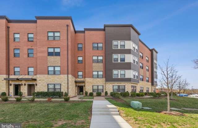44738 TIVERTON SQUARE - 44738 Tiverton Square, Ashburn, VA 20147
