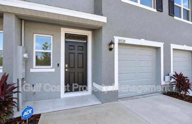 18528 Buckskin Dr Gallery 3