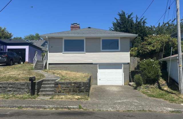 322 Pleasant Ave, Astoria, OR 97103 photos photos