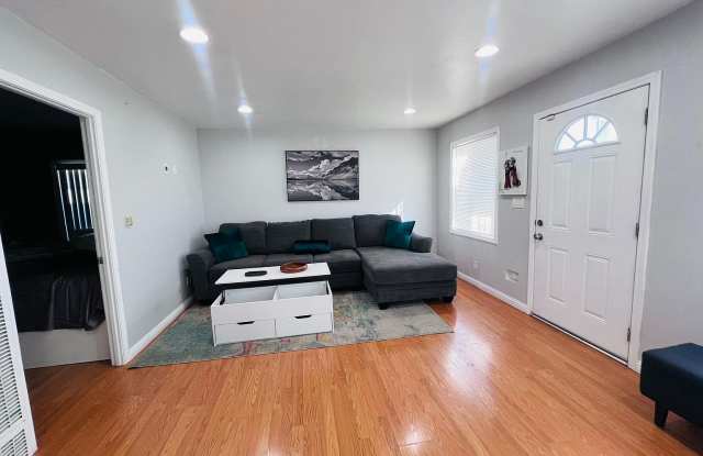 423 East 112th Street Gallery 4