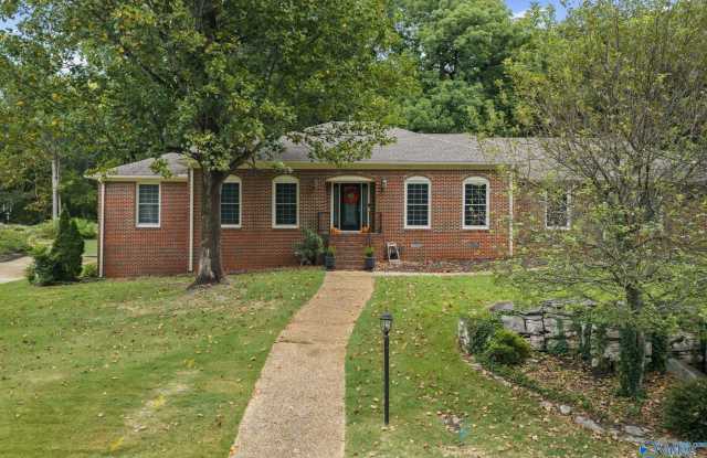 820 Tannahill Drive Gallery 2