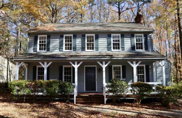Wonderful 4 Bedroom, 2.5 Bathroom Home in Midlothian Available 11/10! photos photos