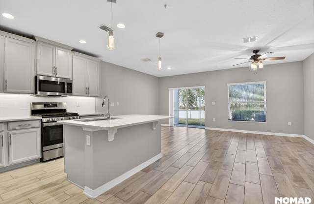 Charming 3BR House in Sanford - 242 Evertree Loop, Seminole County, FL 32771