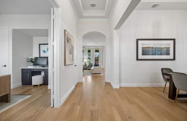 330 Waterview Drive Gallery 3