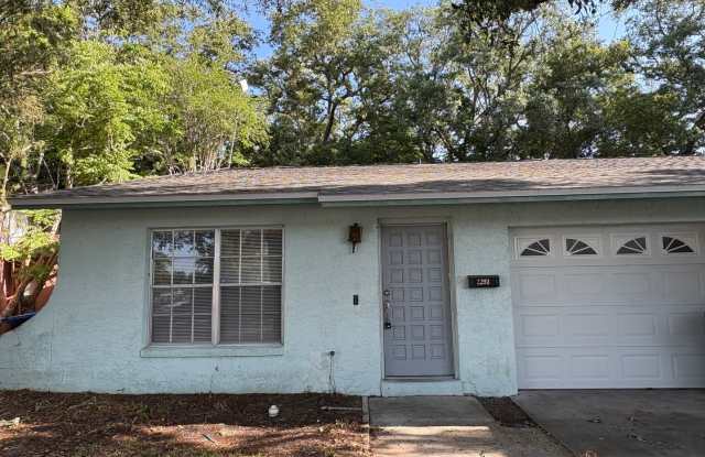 Newly renovated Charming duplex  2bed/ 2 bath! - 2292 Menomonee Court, Pine Hills, FL 32818