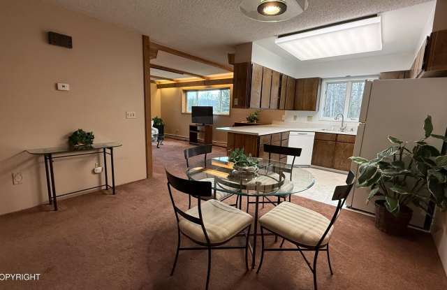 2230 E 52nd Avenue photos photos