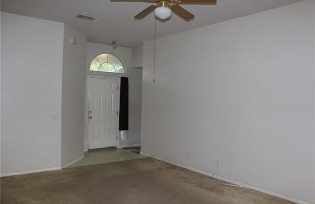 221 Wild Buffalo DR Gallery 3