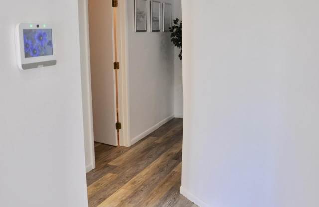 900 ROUTE 168 Gallery 3