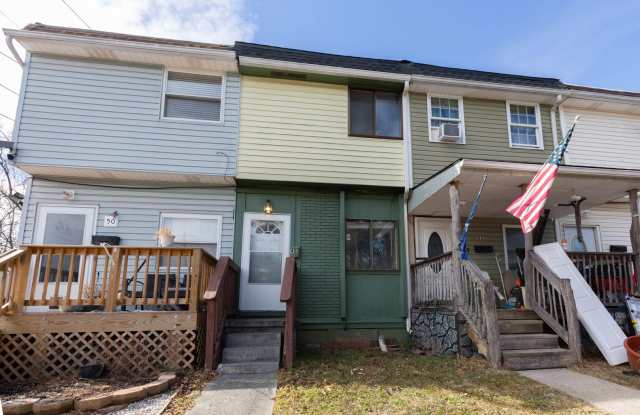 2 Bed, 1 Bath, Townhome in Ranson, WV photos photos