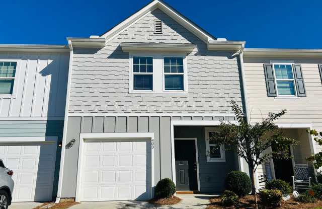 NO APPLICATION FEES THROUGH 11/30/2025! Welcome home! Beautiful 3 bedroom, 2.5 bathroom townhome located in Cartersville! Must see! photos photos
