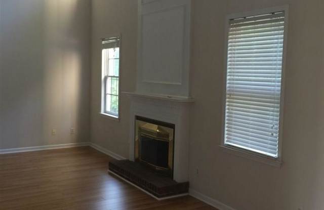 5218 Greyfield Boulevard Gallery 4