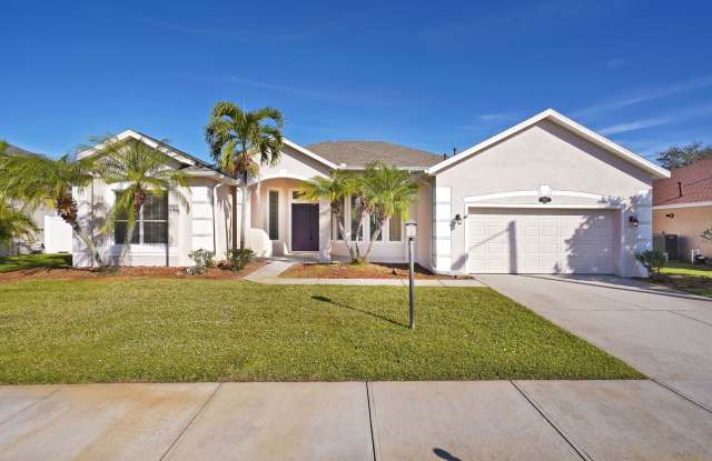Welcome to the gated community of Grand Haven! Gallery 1