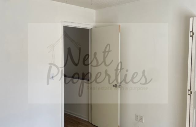 120 Country Town Drive Gallery 4