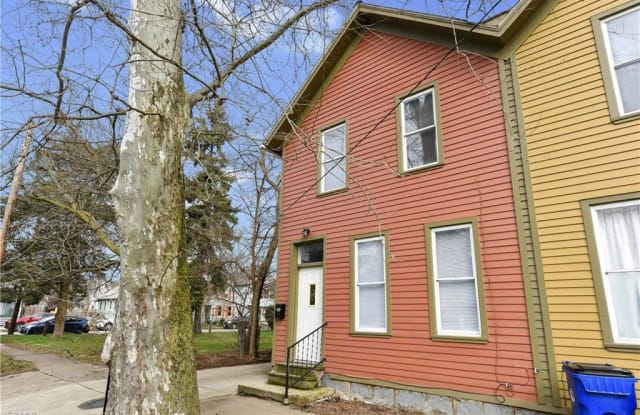 4318 Orchard Ave - 4318 Orchard Avenue, Cleveland, OH 44113
