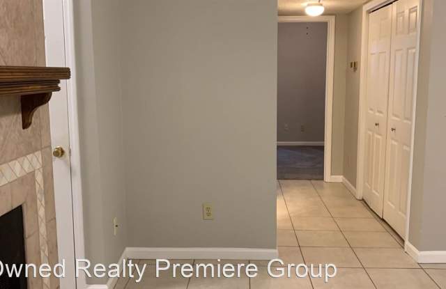 210 Reserve Way Gallery 2